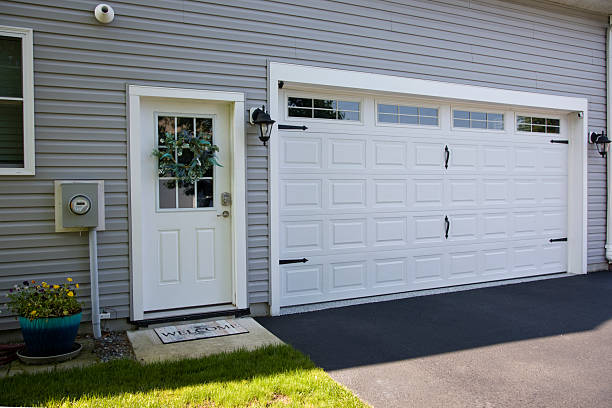 24/7 Emergency Garage Door Panel Replacement experts in Covington, VA